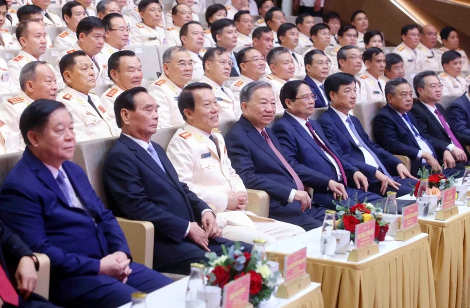 Tổng Bí thư, Chủ tịch nước: Cụ thể hóa tư duy, nhận thức mới của Đảng về an ninh Quốc gia Tổng Bí thư, Chủ tịch nước: Cụ thể hóa tư duy, nhận thức mới của Đảng về an ninh Quốc gia