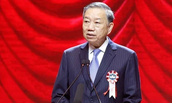 Tổng Bí thư, Chủ tịch nước: Đại học Quốc gia Hà Nội phải trở thành 'túi khôn', trụ cột học thuật hàng đầu