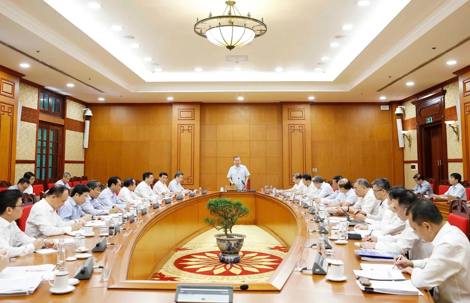 Tổng Bí thư, Chủ tịch nước đặt câu hỏi lớn về phát triển kinh tế biển