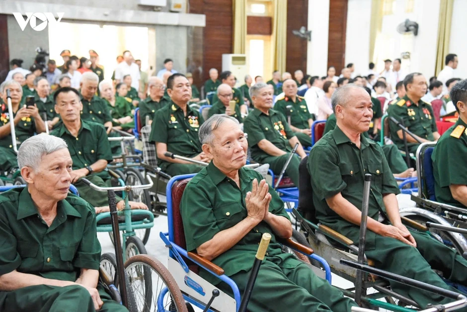 Tổng Bí thư, Chủ tịch nước: Đất nước phát triển, người có công và gia đình phải được chăm lo tốt hơn Tổng Bí thư, Chủ tịch nước: Đất nước phát triển, người có công và gia đình phải được chăm lo tốt hơn