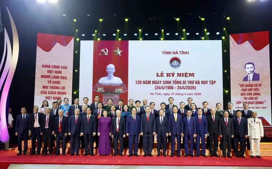 Tổng Bí thư, Chủ tịch nước dự kỷ niệm 120 năm Ngày sinh Tổng Bí thư Hà Huy Tập Tổng Bí thư, Chủ tịch nước dự kỷ niệm 120 năm Ngày sinh Tổng Bí thư Hà Huy Tập