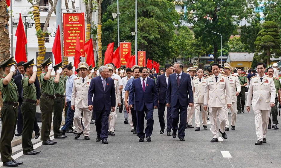 Tổng Bí thư, Chủ tịch nước dự lễ kỷ niệm 80 năm ngày truyền thống Học viện ANND Tổng Bí thư, Chủ tịch nước dự lễ kỷ niệm 80 năm ngày truyền thống Học viện ANND