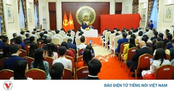 Tổng Bí thư, Chủ tịch nước gặp mặt cộng đồng người Việt Nam tại Trung Quốc