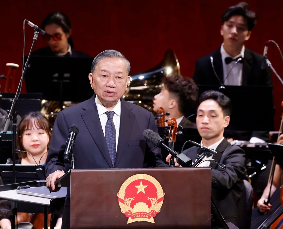 Tổng Bí thư, Chủ tịch nước: Khép lại quá khứ, chung tay kiến tạo tương lai dân tộc Tổng Bí thư, Chủ tịch nước: Khép lại quá khứ, chung tay kiến tạo tương lai dân tộc