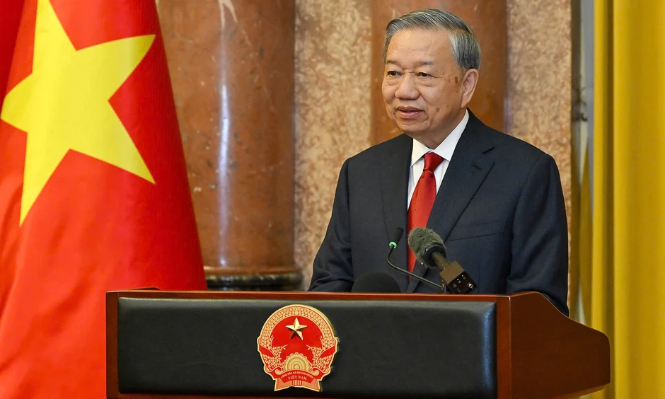 Tổng Bí thư, Chủ tịch nước ký ban hành quy định mới về thi hành Điều lệ Đảng Tổng Bí thư, Chủ tịch nước ký ban hành quy định mới về thi hành Điều lệ Đảng