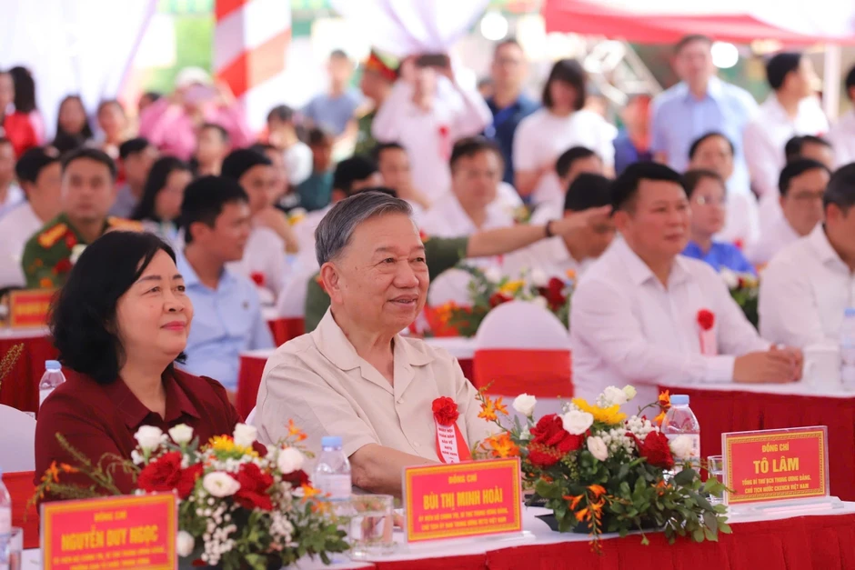 Tổng Bí thư, Chủ tịch nước: Lấy hạnh phúc ấm no của Nhân dân làm mục tiêu phấn đấu Tổng Bí thư, Chủ tịch nước: Lấy hạnh phúc ấm no của Nhân dân làm mục tiêu phấn đấu