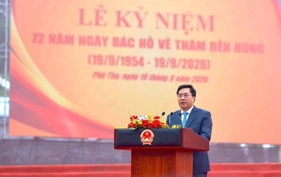 Tổng Bí thư, Chủ tịch nước: 'Lòng kính yêu Bác phải được thể hiện bằng sự tận tâm phục vụ Nhân dân' Tổng Bí thư, Chủ tịch nước: 'Lòng kính yêu Bác phải được thể hiện bằng sự tận tâm phục vụ Nhân dân'