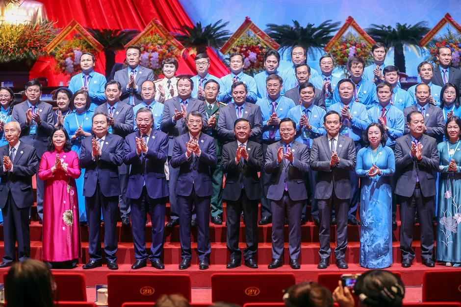 Tổng Bí thư, Chủ tịch nước: Người lao động cần tổ chức công đoàn gần gũi, thiết thực, mạnh mẽ hơn Tổng Bí thư, Chủ tịch nước: Người lao động cần tổ chức công đoàn gần gũi, thiết thực, mạnh mẽ hơn