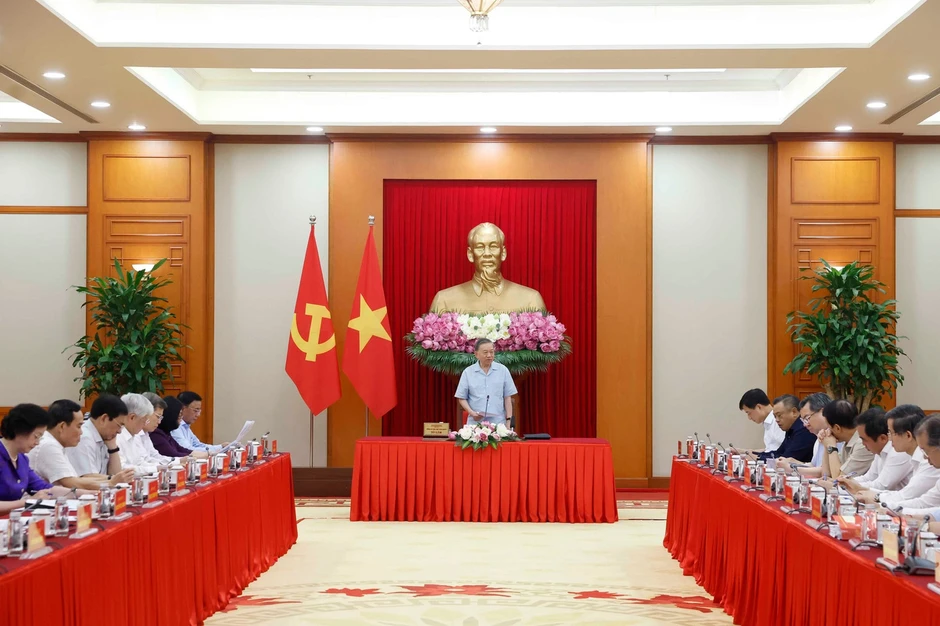Tổng Bí thư, Chủ tịch nước: Phải chuyển từ sắp xếp xong bộ máy sang vận hành tốt bộ máy Tổng Bí thư, Chủ tịch nước: Phải chuyển từ sắp xếp xong bộ máy sang vận hành tốt bộ máy