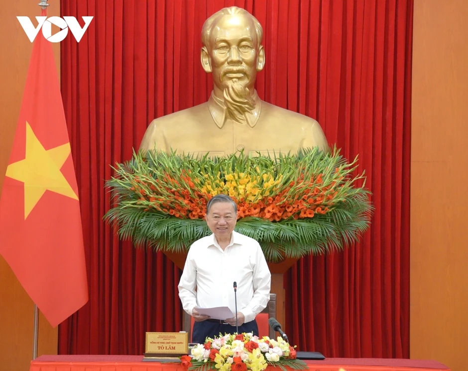 Tổng Bí thư, Chủ tịch nước: Phải làm rõ hơn mô hình phát triển của Việt Nam Tổng Bí thư, Chủ tịch nước: Phải làm rõ hơn mô hình phát triển của Việt Nam