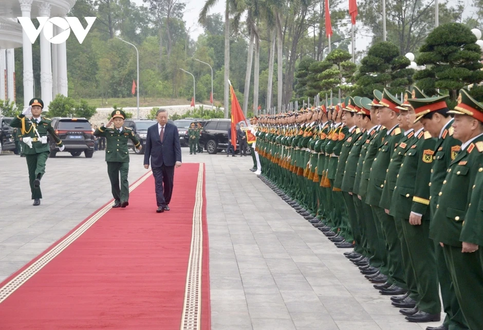 Tổng Bí thư, Chủ tịch nước: Quân khu 3 phải vững phên dậu, chắc thế trận lòng dân