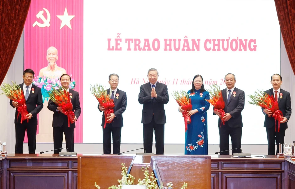 Tổng Bí thư, Chủ tịch nước: "Xử lý nghiêm chạy án, làm sai lệch hồ sơ" Tổng Bí thư, Chủ tịch nước: "Xử lý nghiêm chạy án, làm sai lệch hồ sơ"