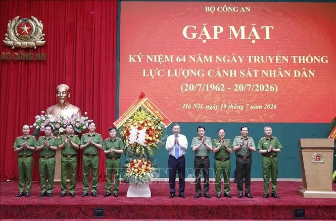 Tổng Bí thư, Chủ tịch nước: Tạo chuyển biến mạnh hơn nữa trong đấu tranh với các loại tội phạm Tổng Bí thư, Chủ tịch nước: Tạo chuyển biến mạnh hơn nữa trong đấu tranh với các loại tội phạm
