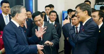 Tổng Bí thư, Chủ tịch nước thăm Trung tâm ứng dụng AI Trung Quốc - ASEAN