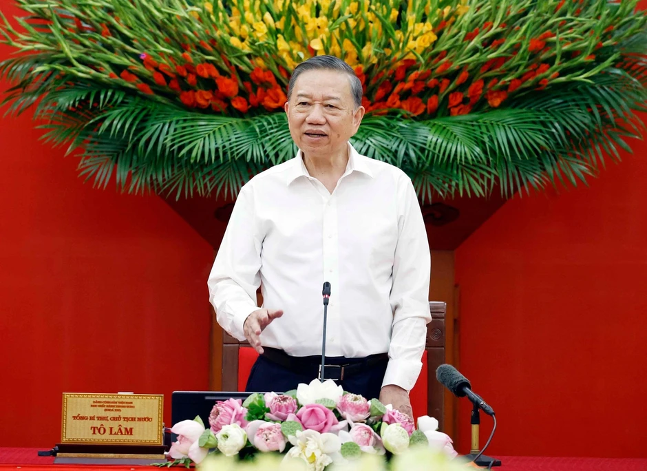 Tổng Bí thư, Chủ tịch nước: Thông tin đã có trong cơ sở dữ liệu thì không yêu cầu người dân, doanh nghiệp kê khai Tổng Bí thư, Chủ tịch nước: Thông tin đã có trong cơ sở dữ liệu thì không yêu cầu người dân, doanh nghiệp kê khai