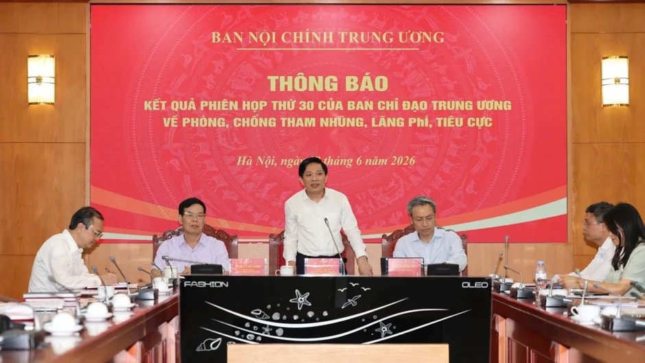 Tổng Bí thư, Chủ tịch nước: Thu hồi tài sản sớm hơn, xử lý trách nhiệm cụ thể hơn Tổng Bí thư, Chủ tịch nước: Thu hồi tài sản sớm hơn, xử lý trách nhiệm cụ thể hơn