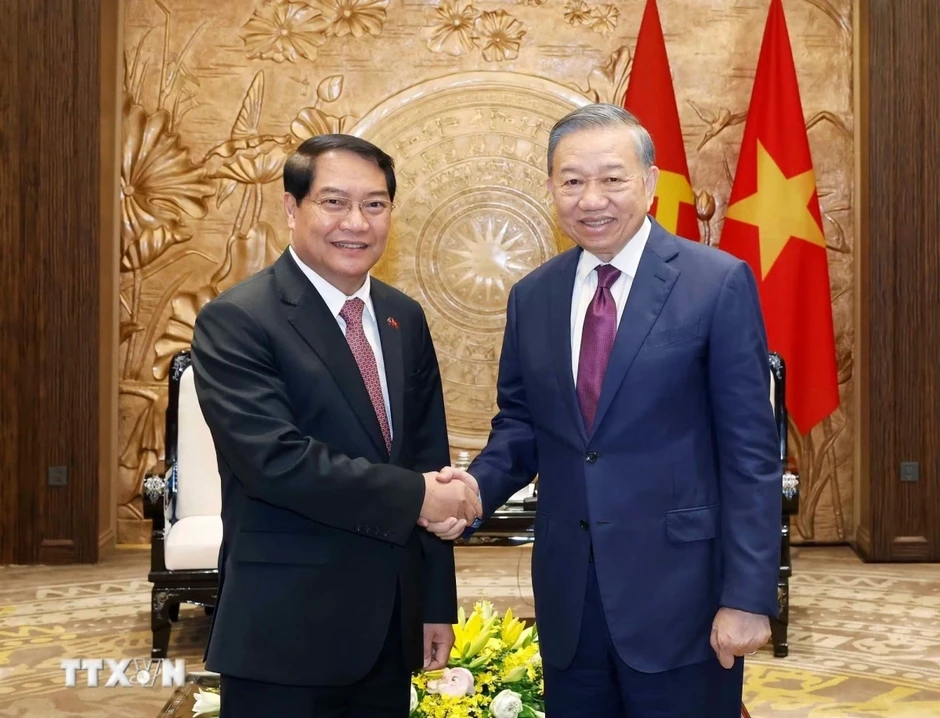 Tổng Bí thư, Chủ tịch nước tiếp Bí thư Thành ủy, Chủ tịch HĐND Vientiane (Lào) Tổng Bí thư, Chủ tịch nước tiếp Bí thư Thành ủy, Chủ tịch HĐND Vientiane (Lào)