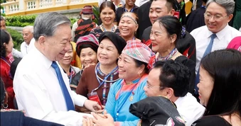 Tổng Bí thư, Chủ tịch nước tiếp các già làng, người có uy tín tiêu biểu
