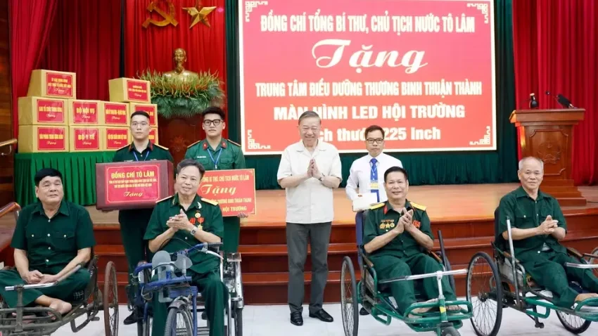 Tổng Bí thư, Chủ tịch nước: Tiếp tục rà soát, giải quyết đầy đủ chính sách đối với người có công và thân nhân Tổng Bí thư, Chủ tịch nước: Tiếp tục rà soát, giải quyết đầy đủ chính sách đối với người có công và thân nhân