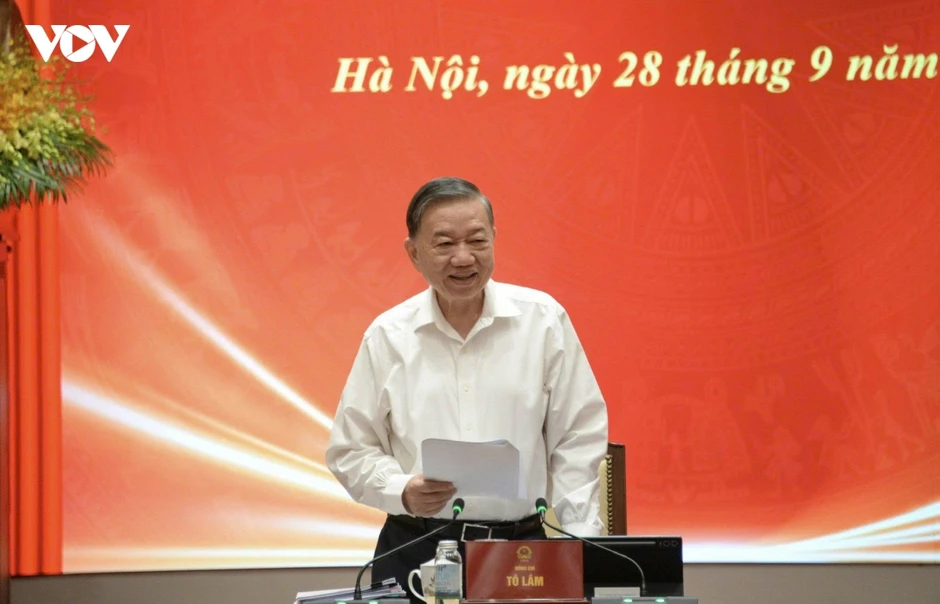 Tổng Bí thư, Chủ tịch nước Tô Lâm chủ trì phiên họp về hoàn thiện thể chế Tổng Bí thư, Chủ tịch nước Tô Lâm chủ trì phiên họp về hoàn thiện thể chế