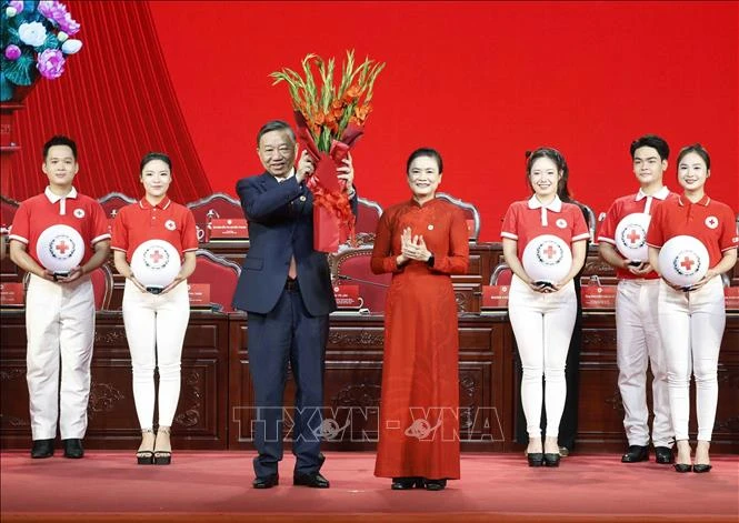Tổng Bí thư, Chủ tịch nước Tô Lâm dự Đại hội đại biểu toàn quốc Hội Chữ thập đỏ Việt Nam lần thứ XII Tổng Bí thư, Chủ tịch nước Tô Lâm dự Đại hội đại biểu toàn quốc Hội Chữ thập đỏ Việt Nam lần thứ XII