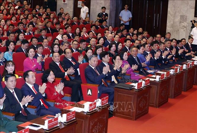 Tổng Bí thư, Chủ tịch nước Tô Lâm dự Đại hội đại biểu toàn quốc Hội Chữ thập đỏ Việt Nam lần thứ XII Tổng Bí thư, Chủ tịch nước Tô Lâm dự Đại hội đại biểu toàn quốc Hội Chữ thập đỏ Việt Nam lần thứ XII