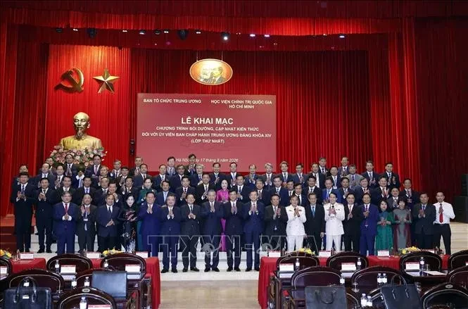 Tổng Bí thư, Chủ tịch nước Tô Lâm dự khai mạc Chương trình bồi dưỡng, cập nhật kiến thức đối với Ủy viên Ban Chấp hành Trung ương Đảng khóa XIV Tổng Bí thư, Chủ tịch nước Tô Lâm dự khai mạc Chương trình bồi dưỡng, cập nhật kiến thức đối với Ủy viên Ban Chấp hành Trung ương Đảng khóa XIV