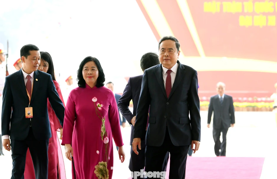 Tổng Bí thư, Chủ tịch nước Tô Lâm dự khai mạc Đại hội MTTQ Việt Nam lần thứ XI Tổng Bí thư, Chủ tịch nước Tô Lâm dự khai mạc Đại hội MTTQ Việt Nam lần thứ XI