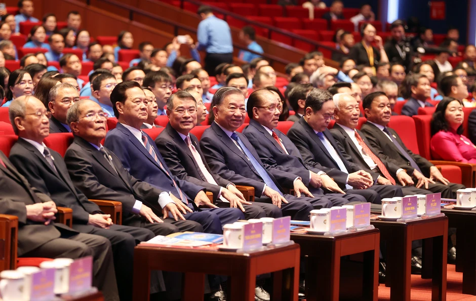 Tổng Bí thư, Chủ tịch nước Tô Lâm dự khai mạc Đại hội XIV Công đoàn Việt Nam Tổng Bí thư, Chủ tịch nước Tô Lâm dự khai mạc Đại hội XIV Công đoàn Việt Nam