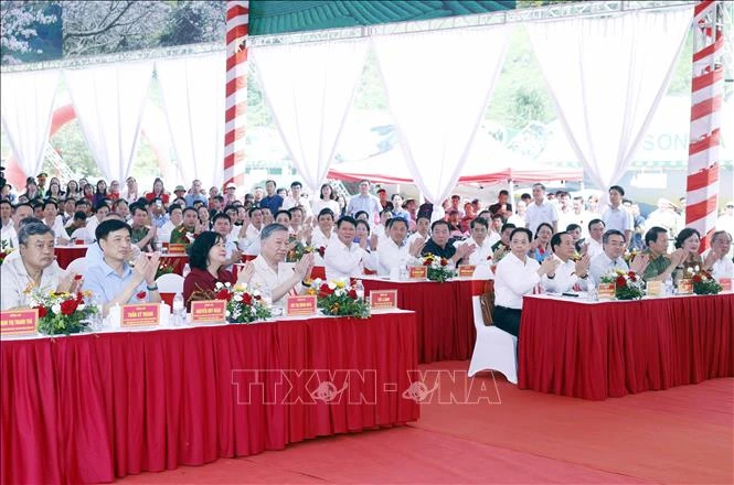 Tổng Bí thư, Chủ tịch nước Tô Lâm dự Ngày hội Toàn dân bảo vệ an ninh Tổ quốc tại Sơn La Tổng Bí thư, Chủ tịch nước Tô Lâm dự Ngày hội Toàn dân bảo vệ an ninh Tổ quốc tại Sơn La