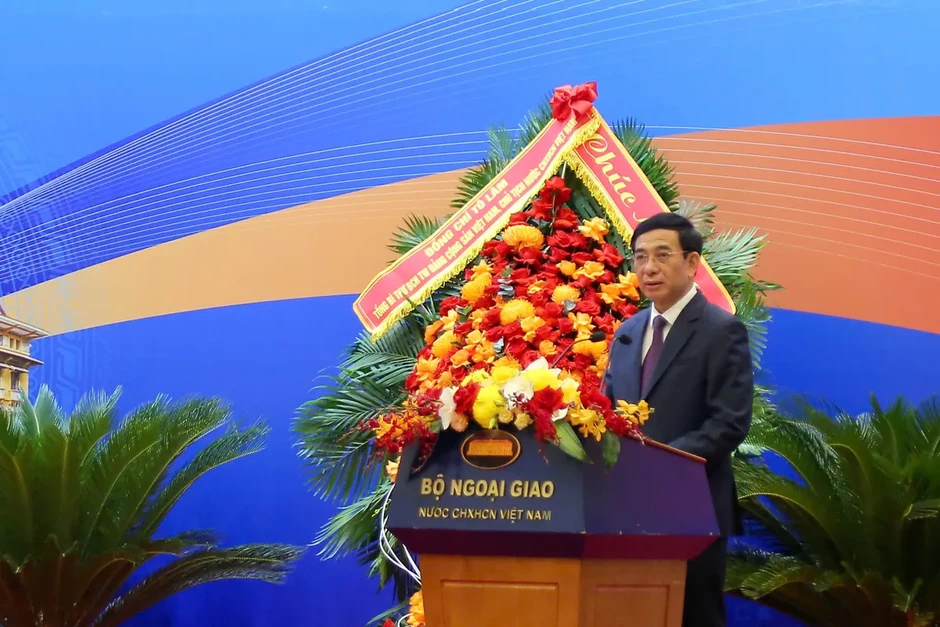 Tổng Bí thư, Chủ tịch nước Tô Lâm dự phiên khai mạc Hội nghị Ngoại giao lần thứ 33 Tổng Bí thư, Chủ tịch nước Tô Lâm dự phiên khai mạc Hội nghị Ngoại giao lần thứ 33