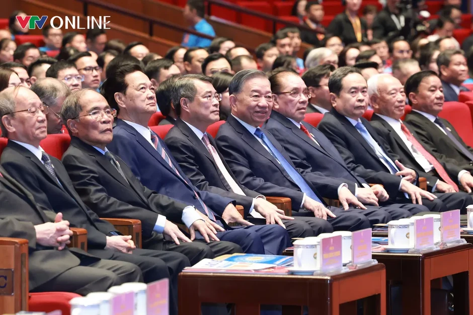 Tổng Bí thư, Chủ tịch nước Tô Lâm dự Phiên trọng thể Đại hội XIV Công đoàn Việt Nam Tổng Bí thư, Chủ tịch nước Tô Lâm dự Phiên trọng thể Đại hội XIV Công đoàn Việt Nam