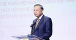 Tổng Bí thư, Chủ tịch nước Tô Lâm gặp gỡ cán bộ, nhân viên Đại sứ quán và đại diện cộng đồng người Việt Nam tại Pháp