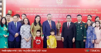 Tổng Bí thư, Chủ tịch nước Tô Lâm gặp gỡ đại diện cộng đồng người Việt tại Philippines