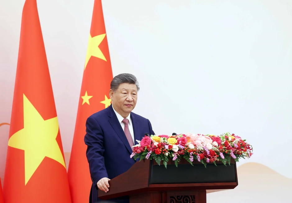 Tổng Bí thư, Chủ tịch nước Tô Lâm gặp gỡ thanh niên tham gia “Hành trình đỏ nghiên cứu, học tập” Tổng Bí thư, Chủ tịch nước Tô Lâm gặp gỡ thanh niên tham gia “Hành trình đỏ nghiên cứu, học tập”