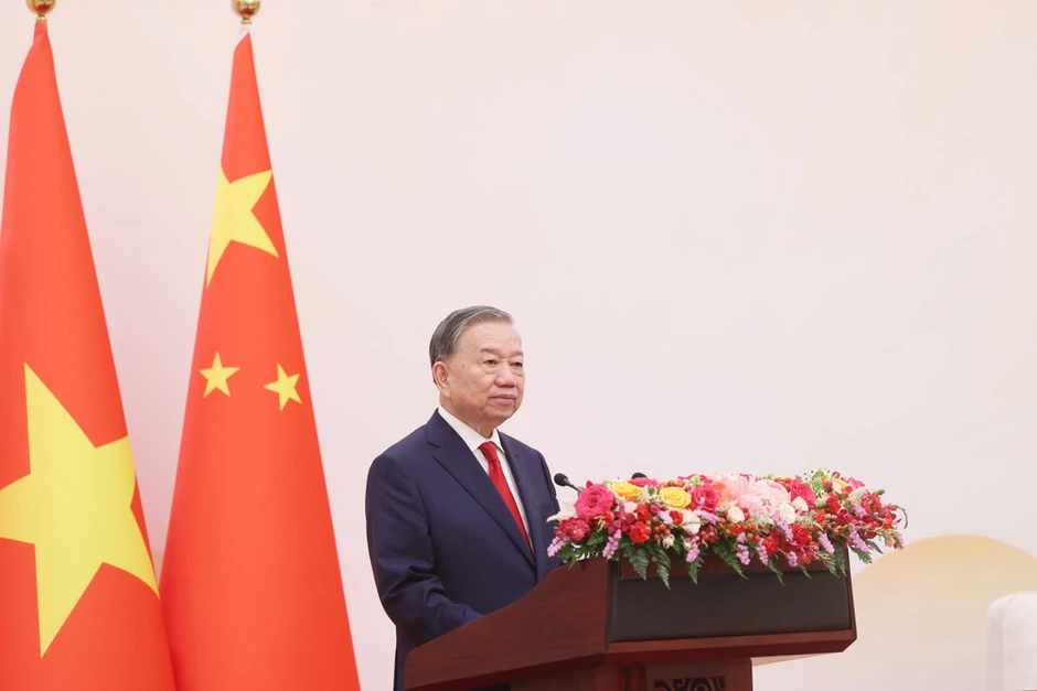 Tổng Bí thư, Chủ tịch nước Tô Lâm gặp gỡ thanh niên tham gia “Hành trình đỏ nghiên cứu, học tập” Tổng Bí thư, Chủ tịch nước Tô Lâm gặp gỡ thanh niên tham gia “Hành trình đỏ nghiên cứu, học tập”