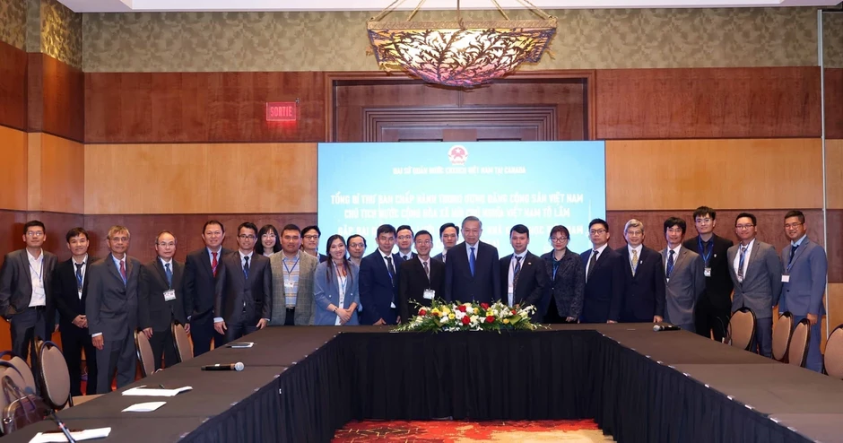 Tổng Bí thư, Chủ tịch nước Tô Lâm gặp Mạng lưới Chuyên gia và nhà khoa học Việt Nam tại Canada