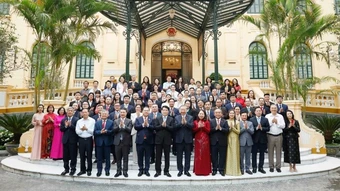 Tổng Bí thư, Chủ tịch nước Tô Lâm gặp mặt cán bộ, nhân viên Văn phòng Chủ tịch nước