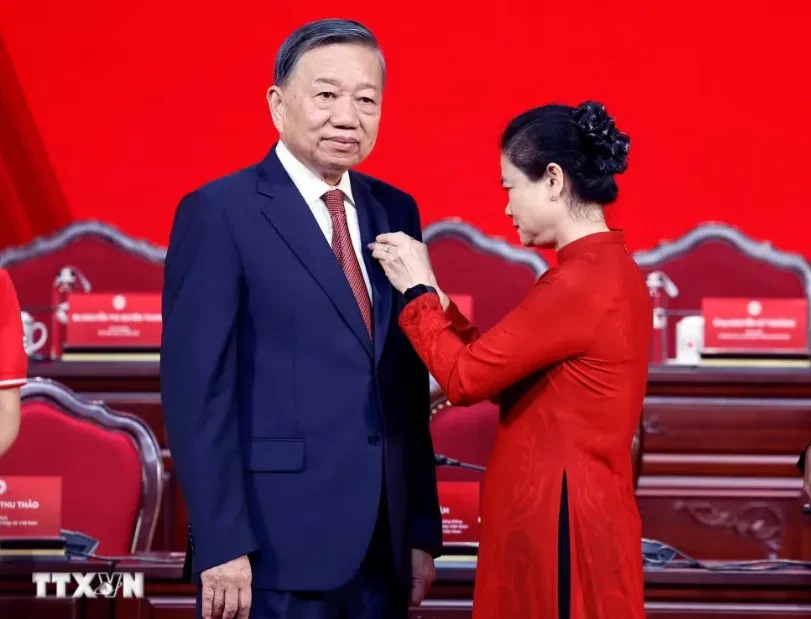 Tổng Bí thư, Chủ tịch nước Tô Lâm giữ cương vị Chủ tịch danh dự Hội chữ thập Đỏ Tổng Bí thư, Chủ tịch nước Tô Lâm giữ cương vị Chủ tịch danh dự Hội chữ thập Đỏ