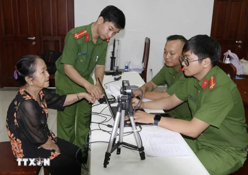 Tổng Bí thư, Chủ tịch nước Tô Lâm gửi thư chúc mừng Cảnh sát Quản lý hành chính về trật tự xã hội Tổng Bí thư, Chủ tịch nước Tô Lâm gửi thư chúc mừng Cảnh sát Quản lý hành chính về trật tự xã hội