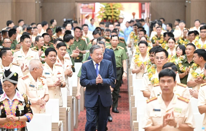 Tổng Bí thư, Chủ tịch nước Tô Lâm gửi thư chúc mừng lực lượng Tham mưu CAND Tổng Bí thư, Chủ tịch nước Tô Lâm gửi thư chúc mừng lực lượng Tham mưu CAND