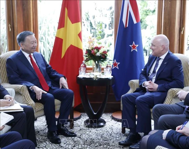 Tổng Bí thư, Chủ tịch nước Tô Lâm hội đàm chính thức với Thủ tướng New Zealand Tổng Bí thư, Chủ tịch nước Tô Lâm hội đàm chính thức với Thủ tướng New Zealand