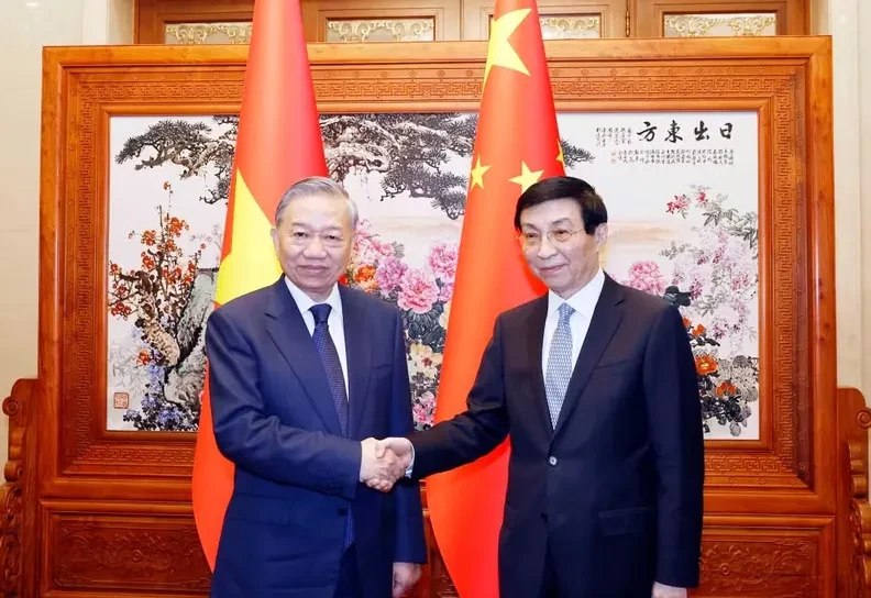Tổng Bí thư, Chủ tịch nước Tô Lâm hội kiến Chủ tịch Chính hiệp toàn quốc Trung Quốc Tổng Bí thư, Chủ tịch nước Tô Lâm hội kiến Chủ tịch Chính hiệp toàn quốc Trung Quốc