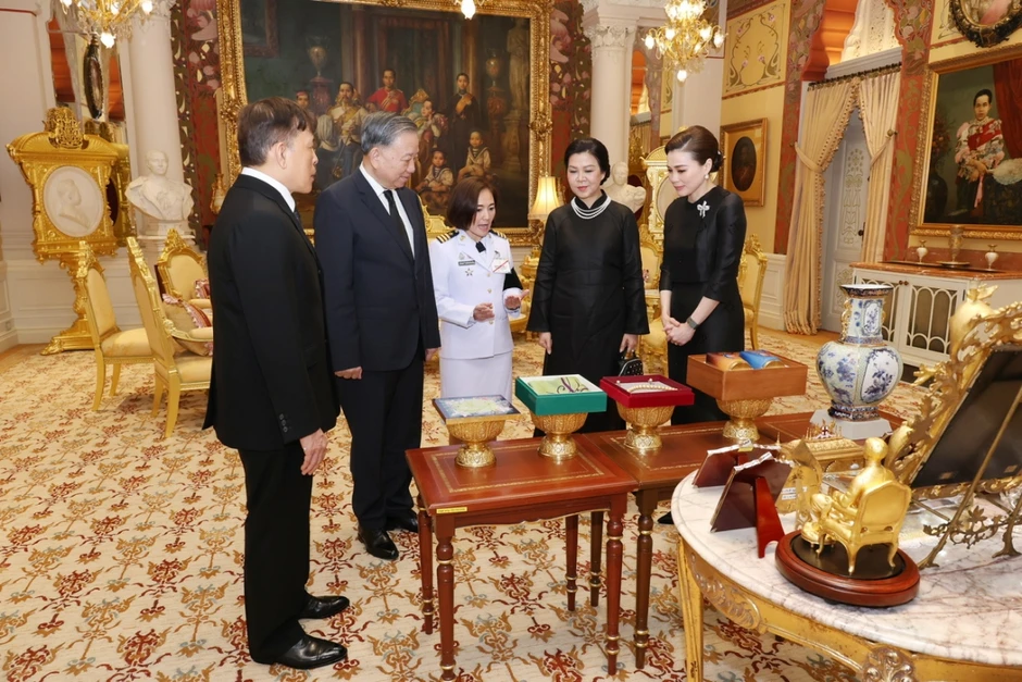 Tổng Bí thư, Chủ tịch nước Tô Lâm hội kiến Nhà Vua và Hoàng hậu Thái Lan Tổng Bí thư, Chủ tịch nước Tô Lâm hội kiến Nhà Vua và Hoàng hậu Thái Lan