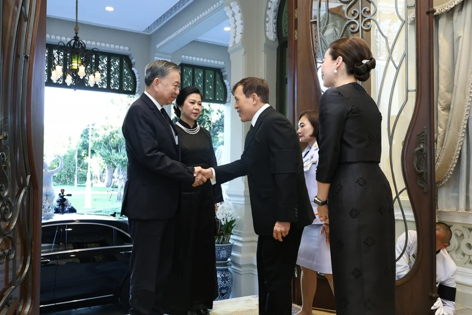 Tổng Bí thư, Chủ tịch nước Tô Lâm hội kiến Nhà Vua và Hoàng hậu Thái Lan Tổng Bí thư, Chủ tịch nước Tô Lâm hội kiến Nhà Vua và Hoàng hậu Thái Lan