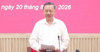 Tổng Bí thư, Chủ tịch nước Tô Lâm: Không để thực tiễn đi quá xa rồi lý luận mới tổng kết