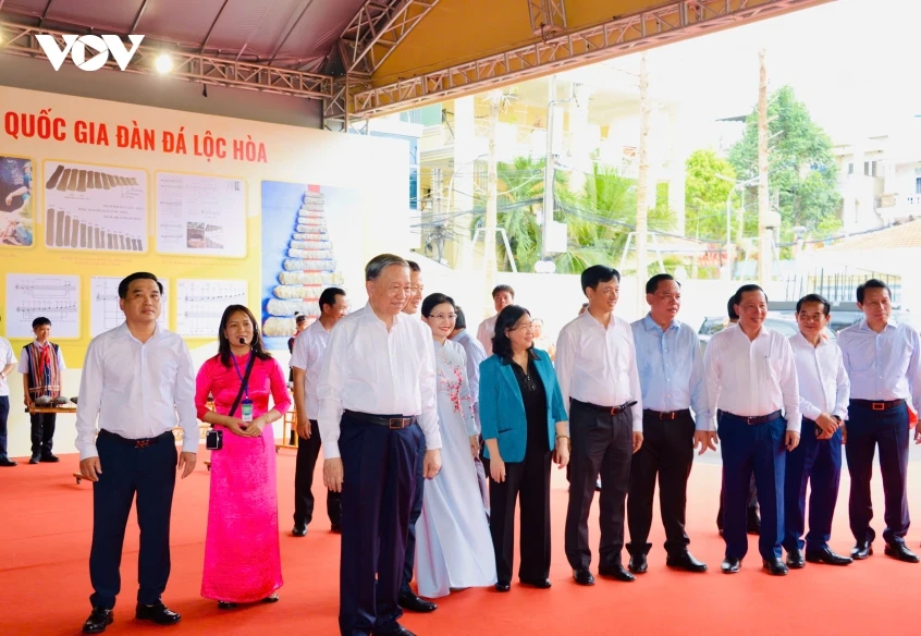 Tổng Bí thư, Chủ tịch nước Tô Lâm làm việc với Ban Thường vụ Thành ủy Đồng Nai Tổng Bí thư, Chủ tịch nước Tô Lâm làm việc với Ban Thường vụ Thành ủy Đồng Nai