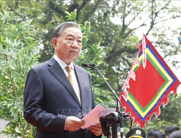 Tổng Bí thư, Chủ tịch nước Tô Lâm: Lúc khó khăn càng cần 'tinh thần Hùng Vương' Tổng Bí thư, Chủ tịch nước Tô Lâm: Lúc khó khăn càng cần 'tinh thần Hùng Vương'
