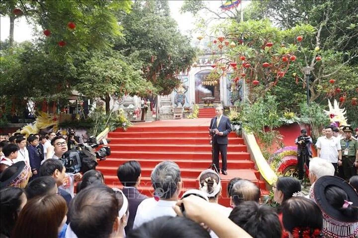 Tổng Bí thư, Chủ tịch nước Tô Lâm: Lúc khó khăn càng cần 'tinh thần Hùng Vương' Tổng Bí thư, Chủ tịch nước Tô Lâm: Lúc khó khăn càng cần 'tinh thần Hùng Vương'