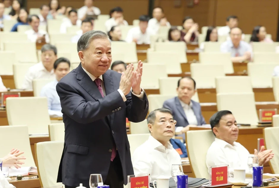 Tổng Bí thư, Chủ tịch nước Tô Lâm: Nền kinh tế chỉ thực sự mạnh khi từng tế bào của nó khỏe mạnh Tổng Bí thư, Chủ tịch nước Tô Lâm: Nền kinh tế chỉ thực sự mạnh khi từng tế bào của nó khỏe mạnh